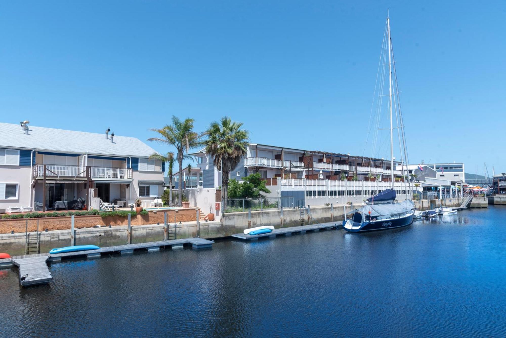 Waterfront - 1 South Quay Lovely Two Bed On Water كنيسنا المظهر الخارجي الصورة